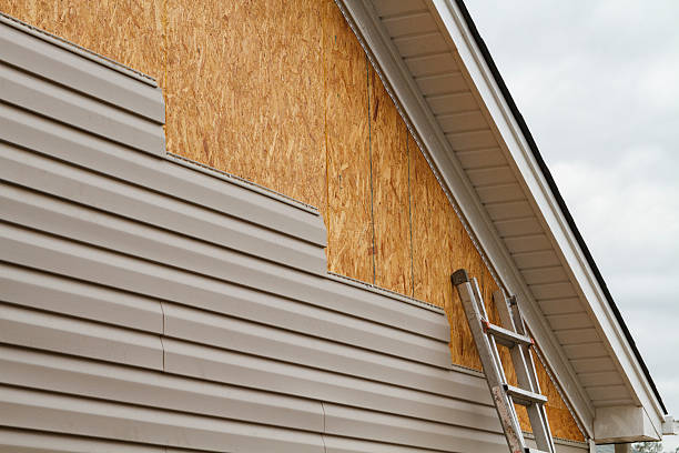 24/7 Emergency Siding Repair experts in Walnut Creek, NC